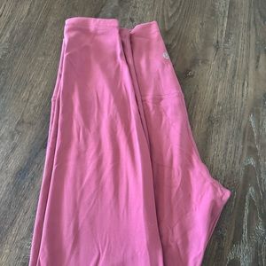 Lululemon dusty rose align full length high rise leggings